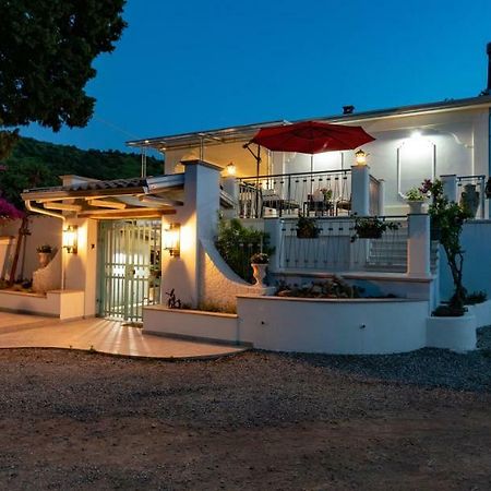 Villa Primaluce ピッツォ エクステリア 写真